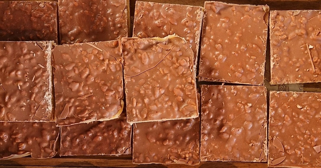 Honeymoon Slice Box